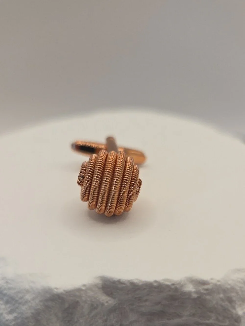 Mel New York rose gold
